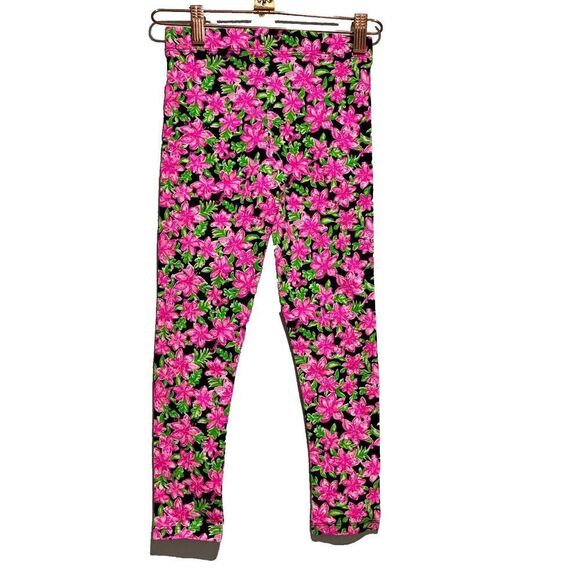 Lilly Pulitzer Girl  Medium Pink Floral Ankle Leggings Lightweight Stretchable - Picture 2 of 6